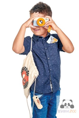 Szafari kiránduló készlet fényképezőgéppel, iránytűvel, kiegészítőkkel