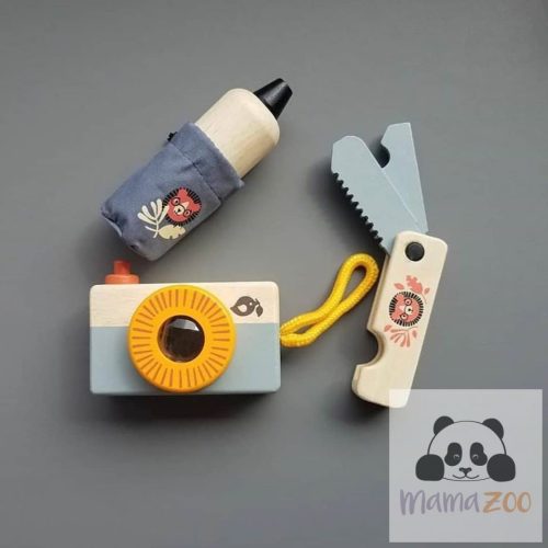 Szafari kiránduló készlet fényképezőgéppel, iránytűvel, kiegészítőkkel