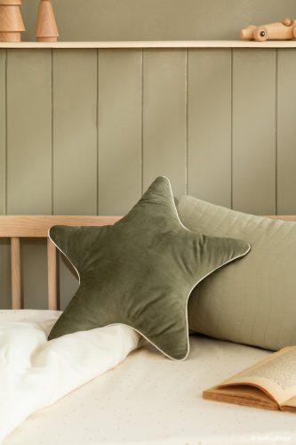 Nobodinoz bársony csillag párna - olive green/ olíva zöld